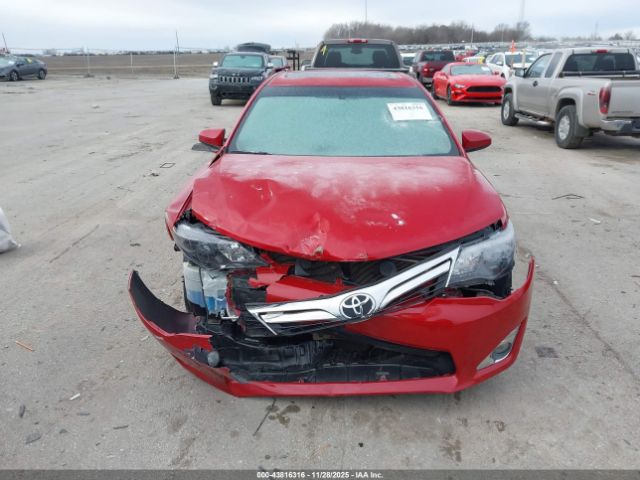 Toyota Camry Xle V6 Image 4