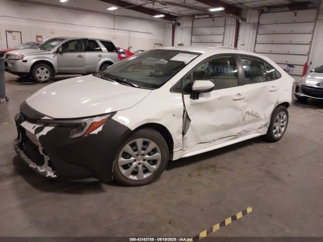 Toyota Corolla Hybrid Le Image 3