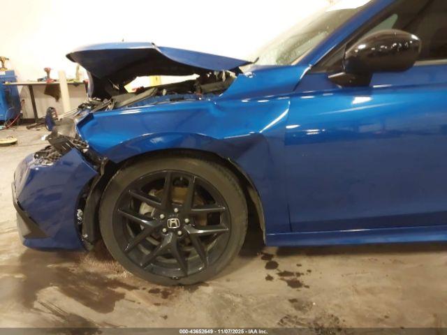 Honda Civic Sport Image 9