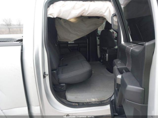 Ford F-150 Xlt Image 15