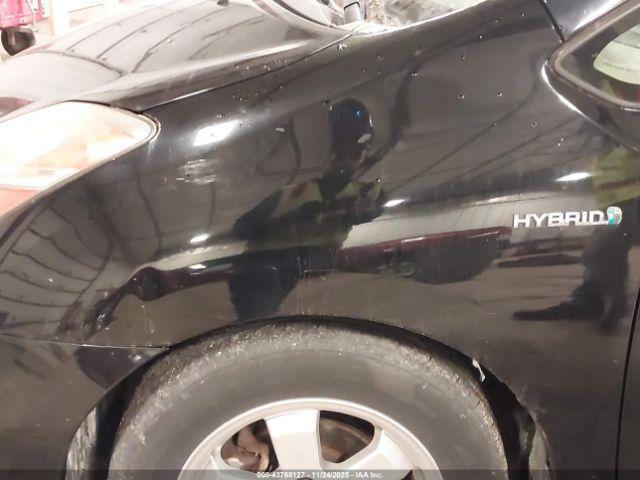 Toyota Prius Image 17