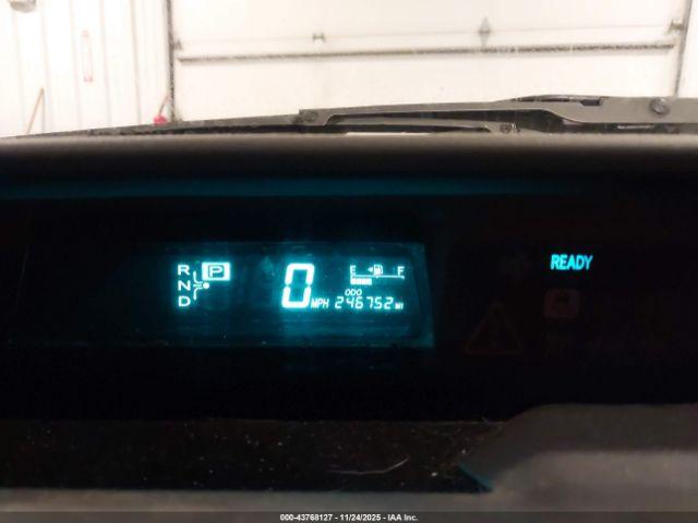 Toyota Prius Image 13