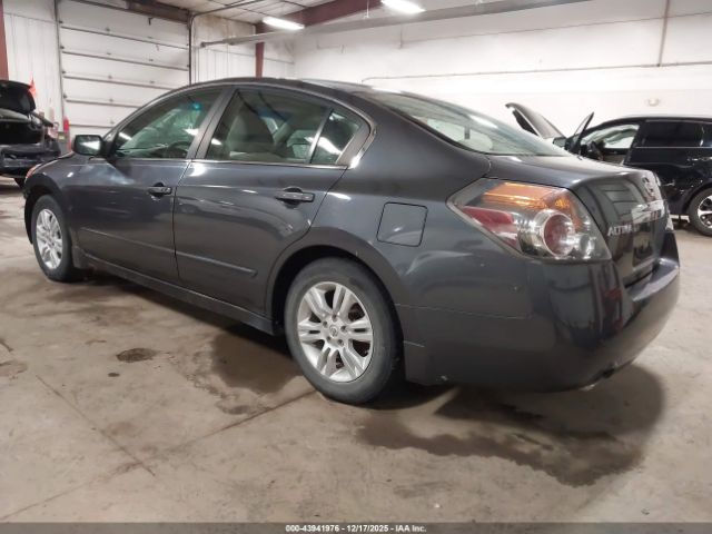 Nissan Altima 2.5 S Image 8