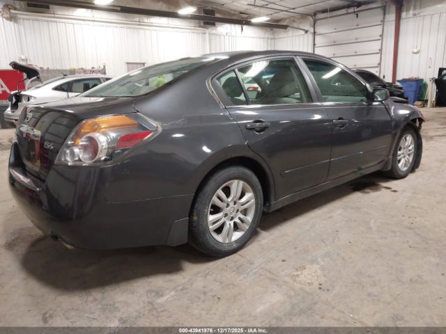 Nissan Altima 2.5 S Image 7