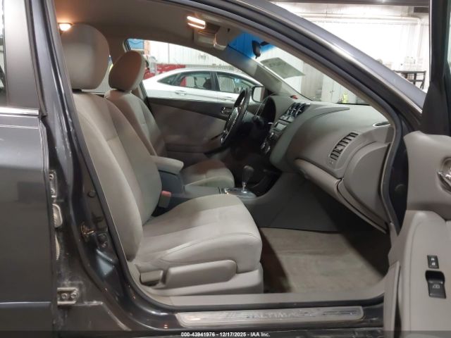 Nissan Altima 2.5 S Image 6