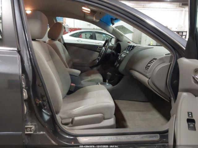 Nissan Altima 2.5 S Image 6