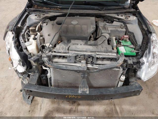 Nissan Altima 2.5 S Image 10