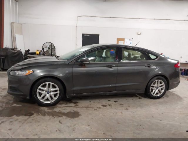Ford Fusion Se Image 11