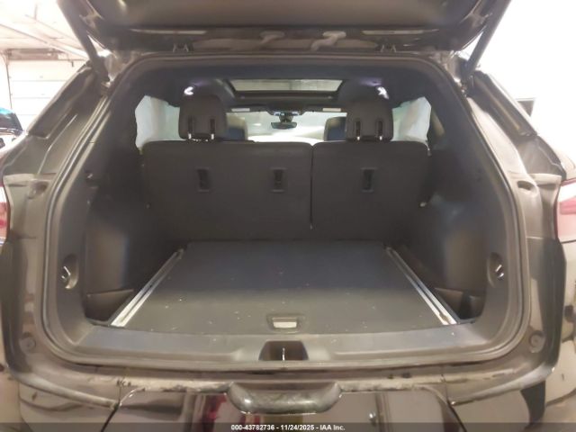 Chevrolet Blazer Premier Image 16