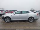 Lincoln MKS Image 15