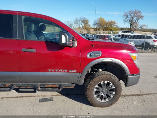 Nissan Titan Image 10