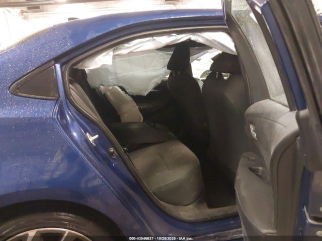 Toyota Corolla Se Image 7