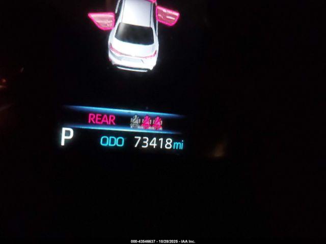 Toyota Corolla Se Image 11