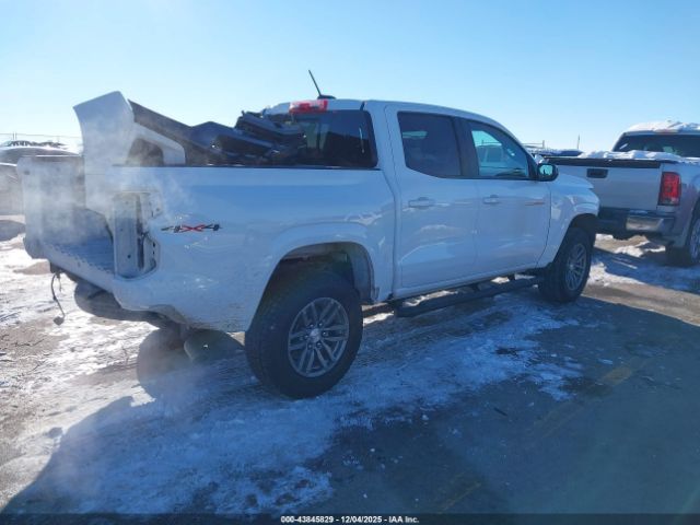Chevrolet Colorado 4wd Lt Image 3