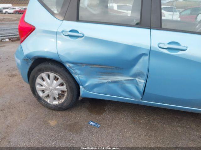 Nissan Versa Sv Image 16