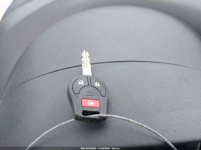 Nissan Versa Sv Image 11