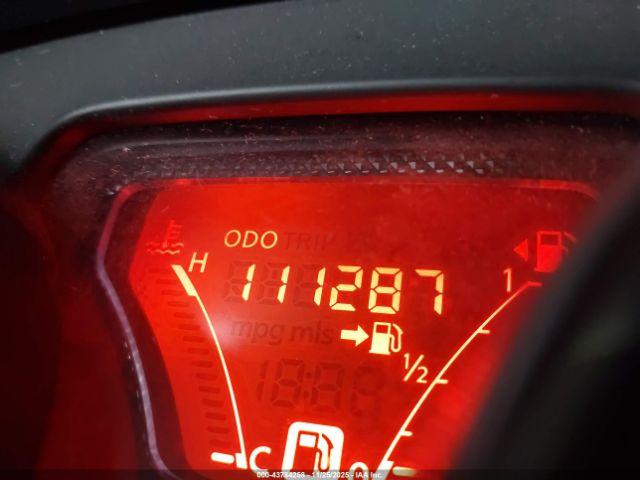 Nissan Versa Sv Image 14