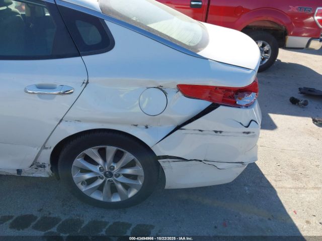 Kia Optima Lx Image 13