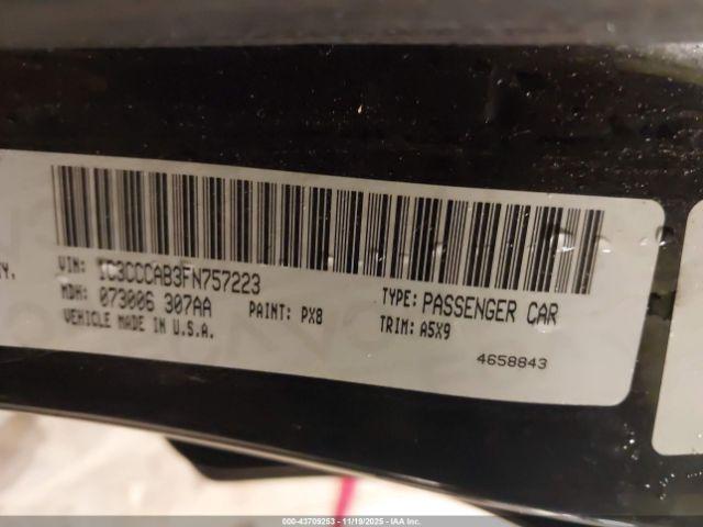 Chrysler 200 Limited Image 14