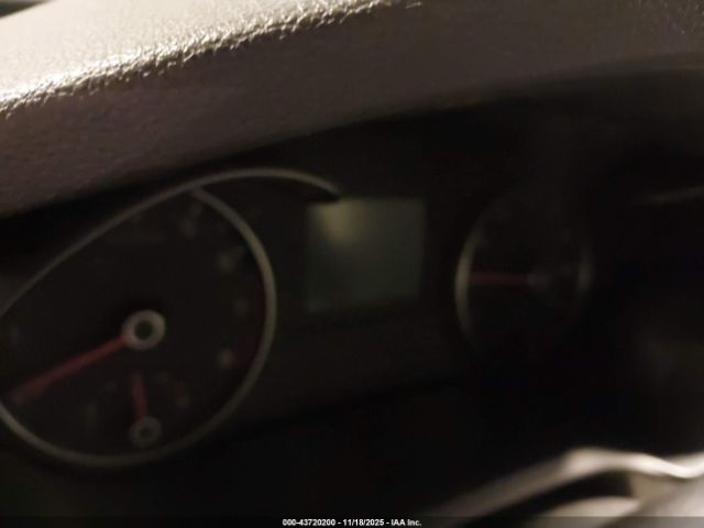 Kia Optima Lx Image 11