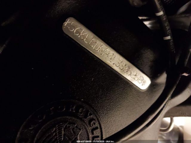 Indian Motorcycle Co Challenger Dark Horse Image 8