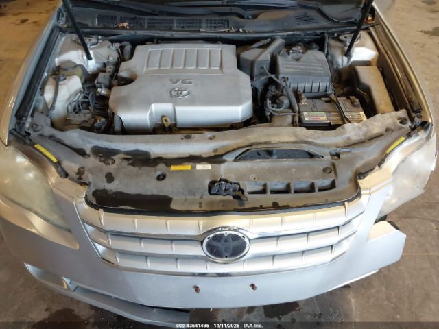 Toyota Avalon Touring Image 5