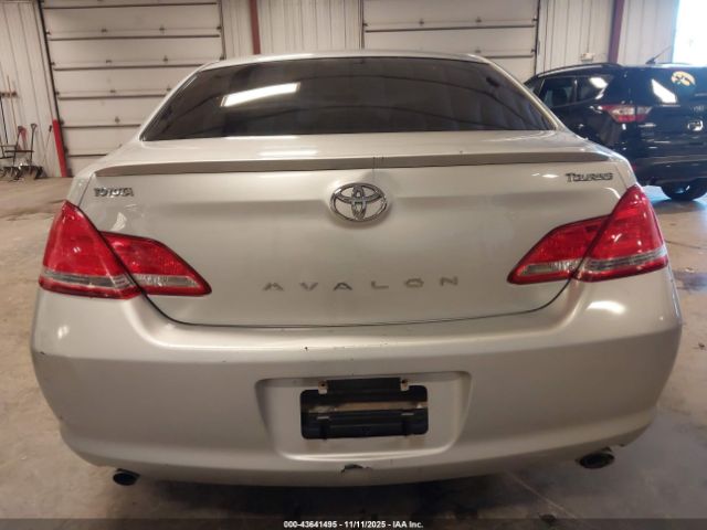 Toyota Avalon Touring Image 13