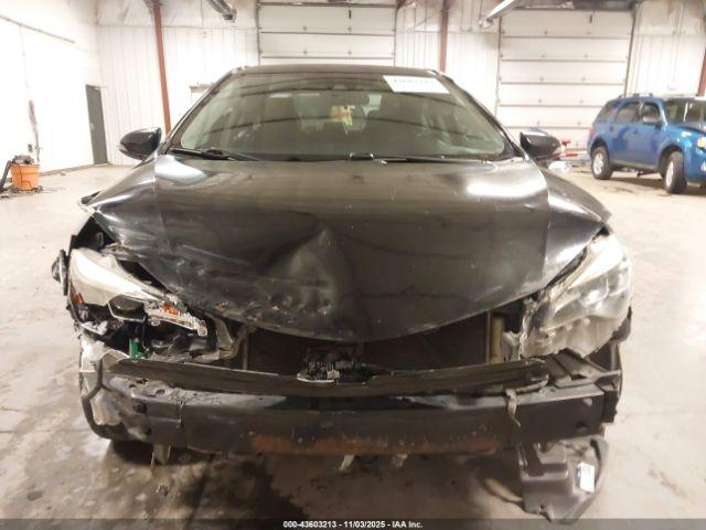 Toyota Corolla Se Image 7