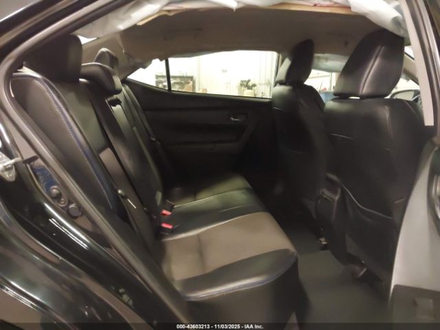 Toyota Corolla Se Image 10