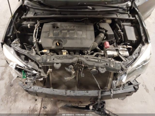 Toyota Corolla Se Image 9