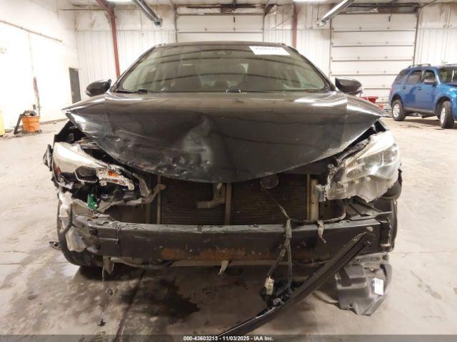 Toyota Corolla Se Image 14