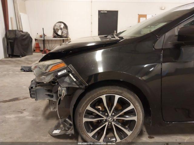 Toyota Corolla Se Image 19