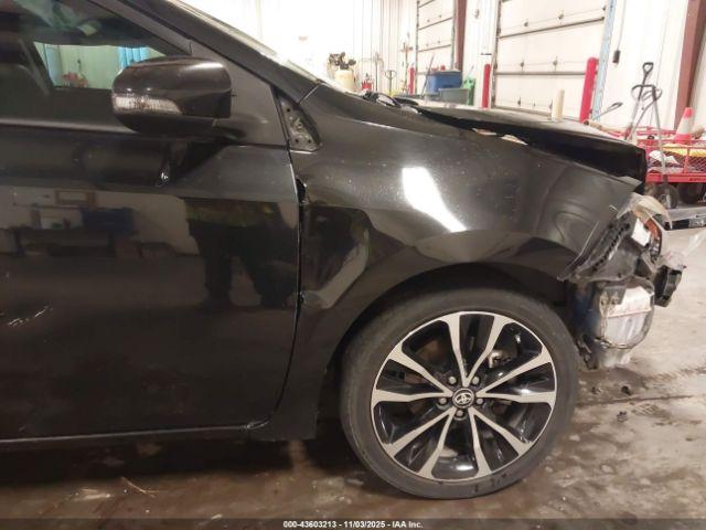 Toyota Corolla Se Image 18