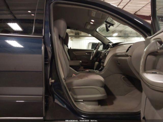 Chevrolet Traverse Ls Image 7
