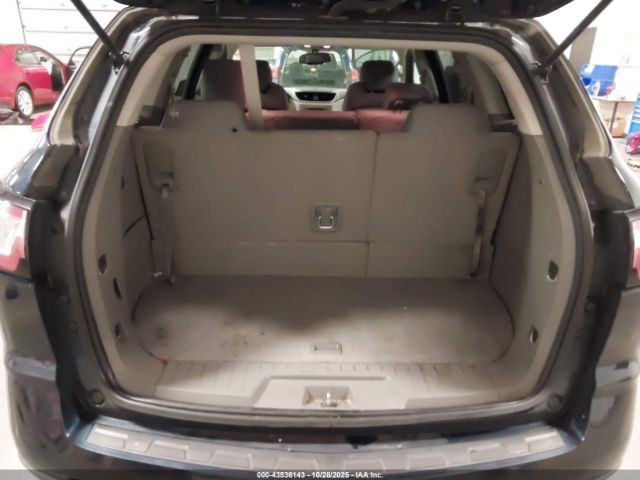 Chevrolet Traverse Ls Image 5