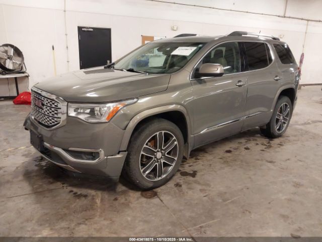 GMC Acadia Denali Image 16