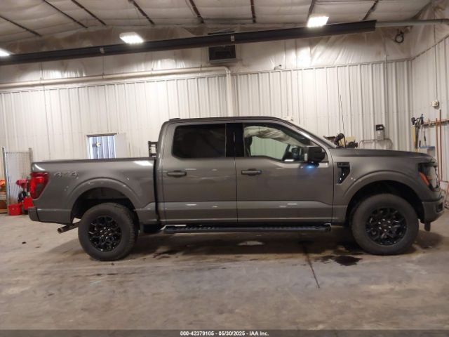 Ford F-150 Xlt Image 17