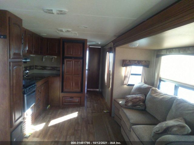 Forest River Platinum M-33v Fls Image 8