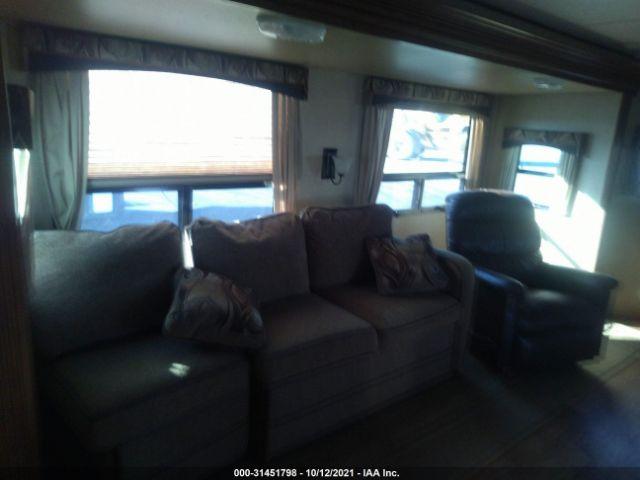 Forest River Platinum M-33v Fls Image 9