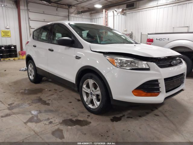 Ford Escape S Image 1