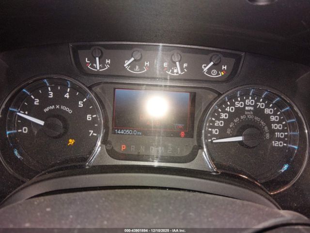 Ford F-150 Xlt Image 4