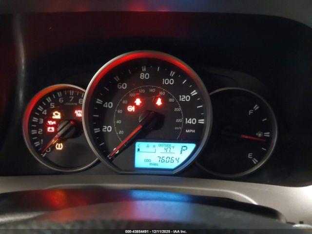 Toyota RAV4 Le Image 6