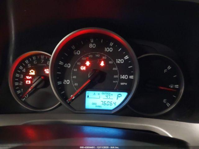 Toyota RAV4 Le Image 15