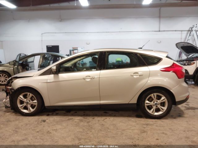 Ford Focus Se Image 6