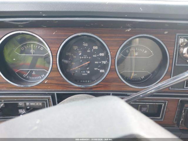 Dodge D-series Image 11