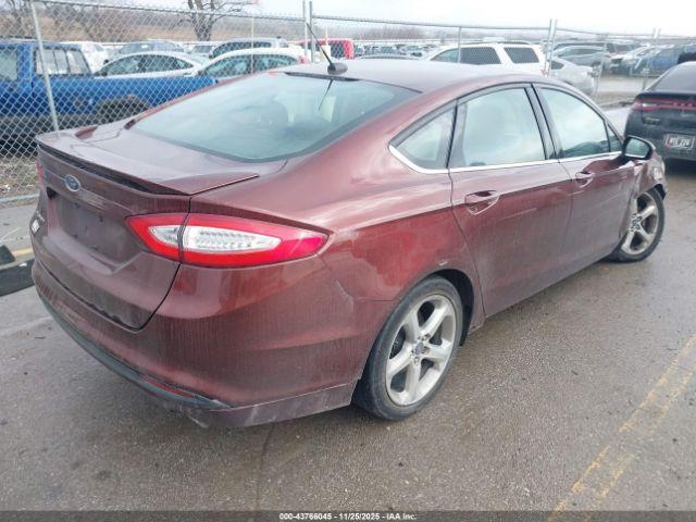Ford Fusion S Image 6