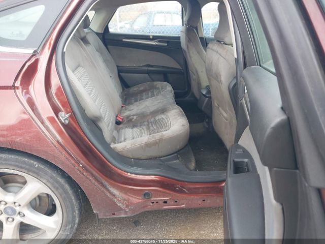 Ford Fusion S Image 15