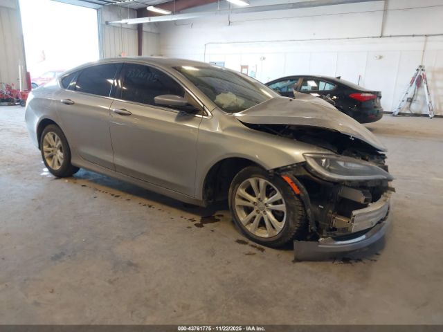 Chrysler 200 Limited Image 1