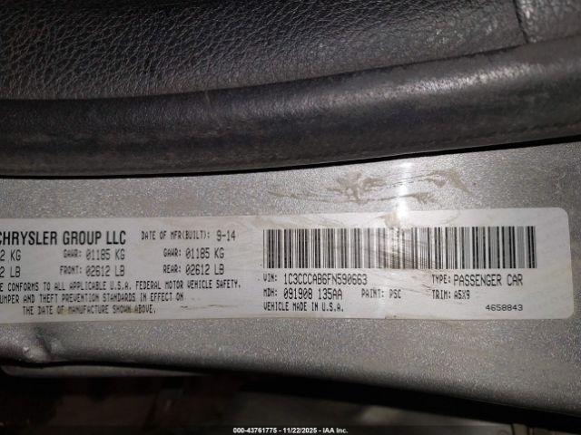 Chrysler 200 Limited Image 6