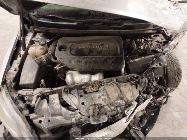 Chrysler 200 Limited Image 14